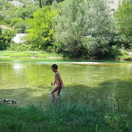 Gasthuis At Grandma's Fatima Stolac