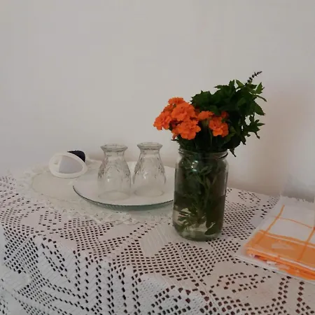 At Grandma's Fatima Gasthuis *