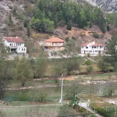 At Grandma's Fatima * Stolac